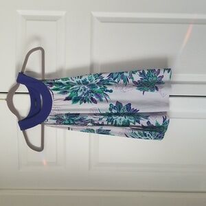 Tahari floral tank size M